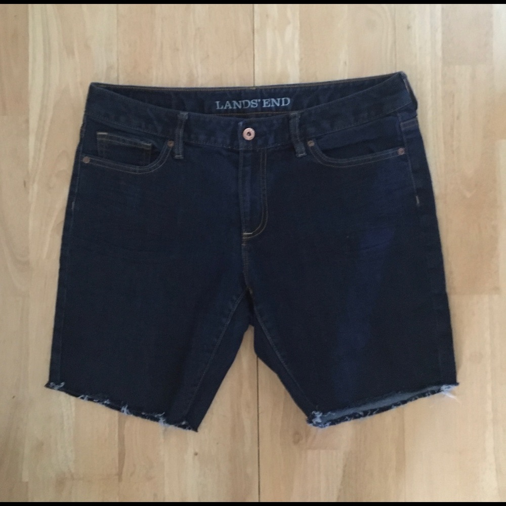 🐙#3 Bermuda length jean shorts.